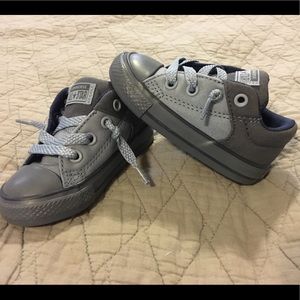 Brand new blue converse size 5 toddler